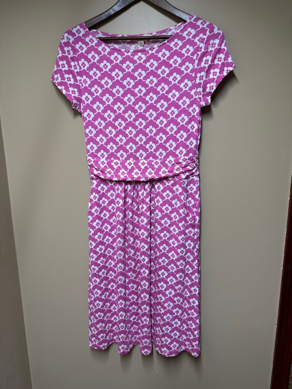 Boden Pink and White Floral Scoop Neck Top